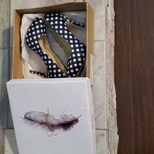 Jessica Simpson Size 6 1/2 blue and white gingham high heals